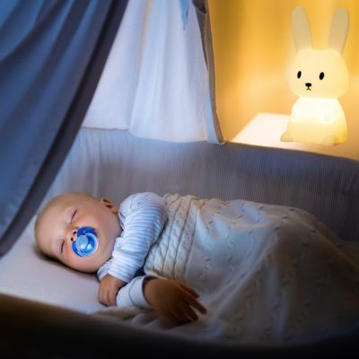 veilleuse-bebe-dort-couchette
