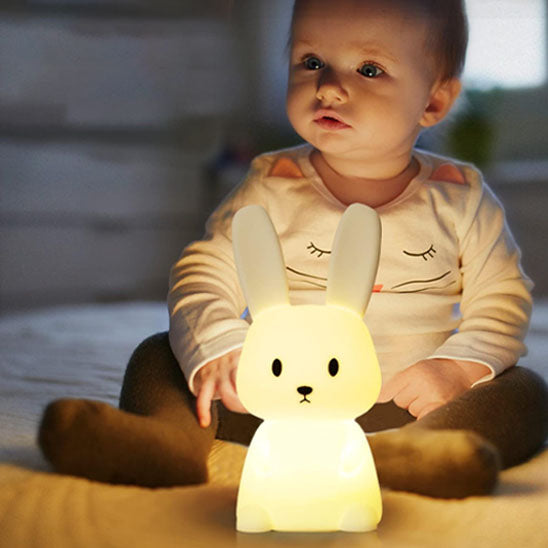 veilleuse-bebe-lapin-et-bebe