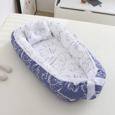 reducteur-de-lit-bebe-petit-paquet-bleu